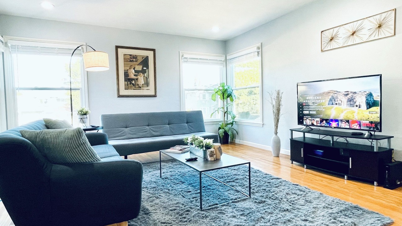 Photo of Livingroom in Central San Mateo
