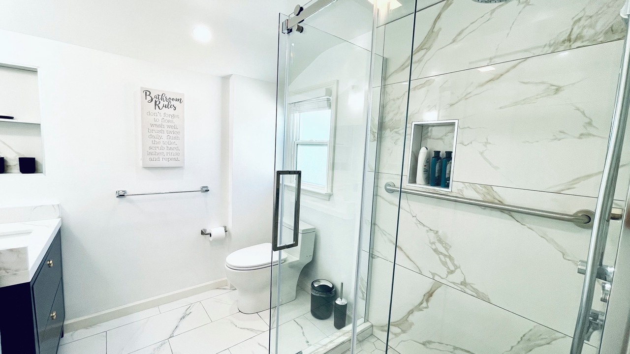 Photo of Bathroom in Central San Mateo