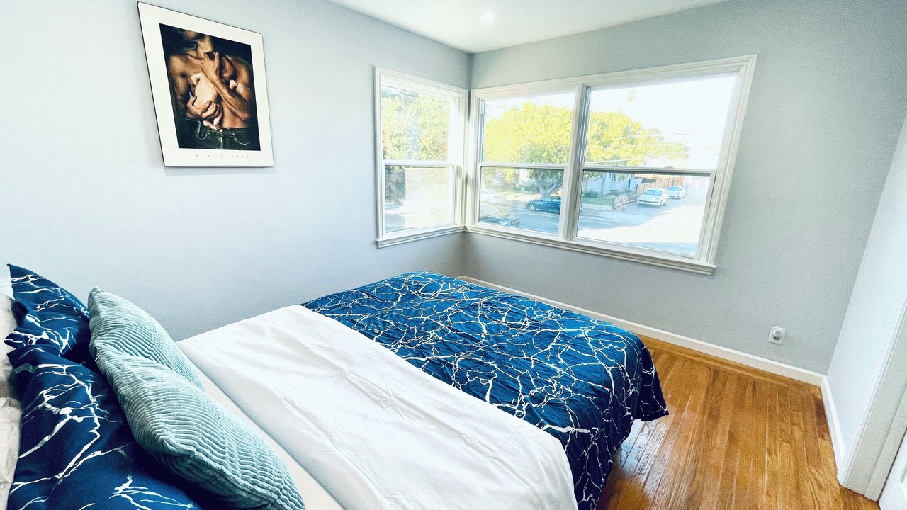 Photo of Bedroom in Central San Mateo