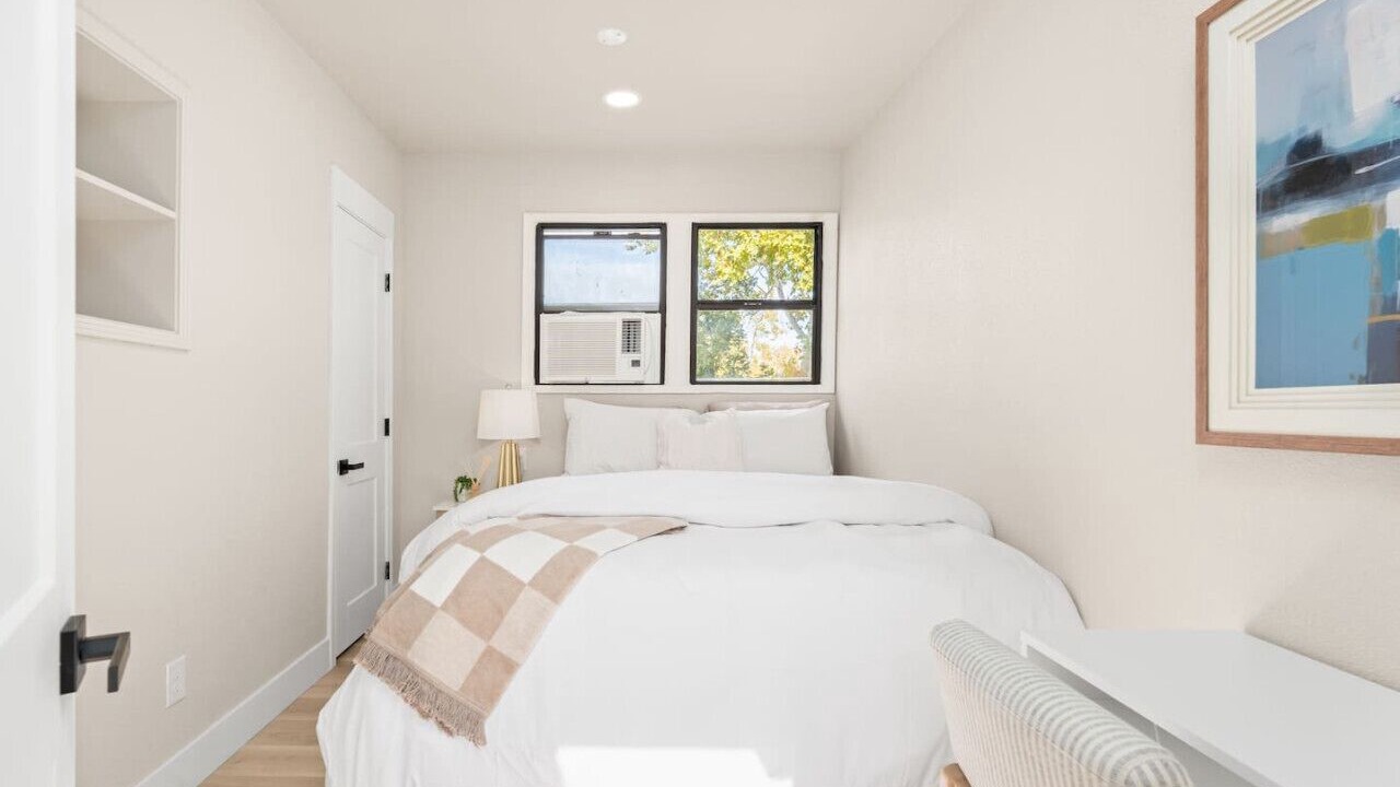 Photo of Bedroom in Lodi