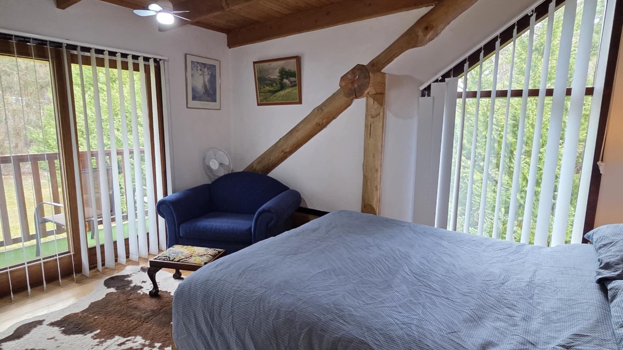 Photo of Bedroom in Dales Creek