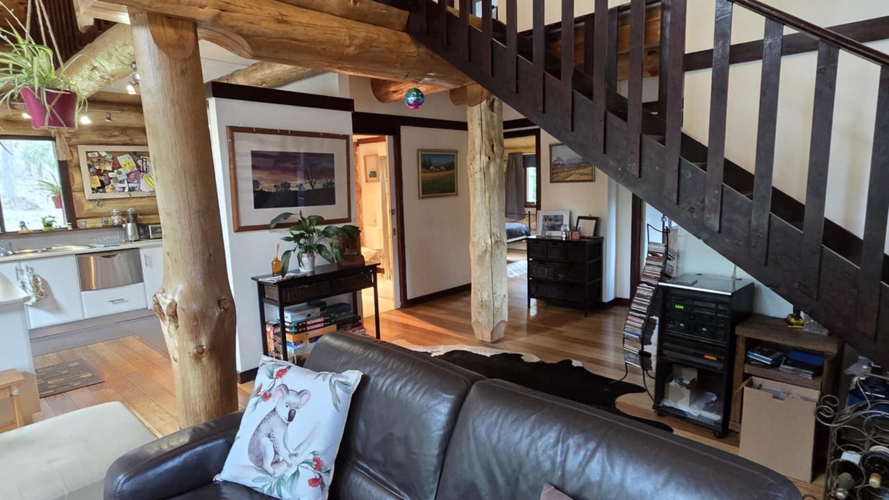 Photo of Livingroom in Dales Creek