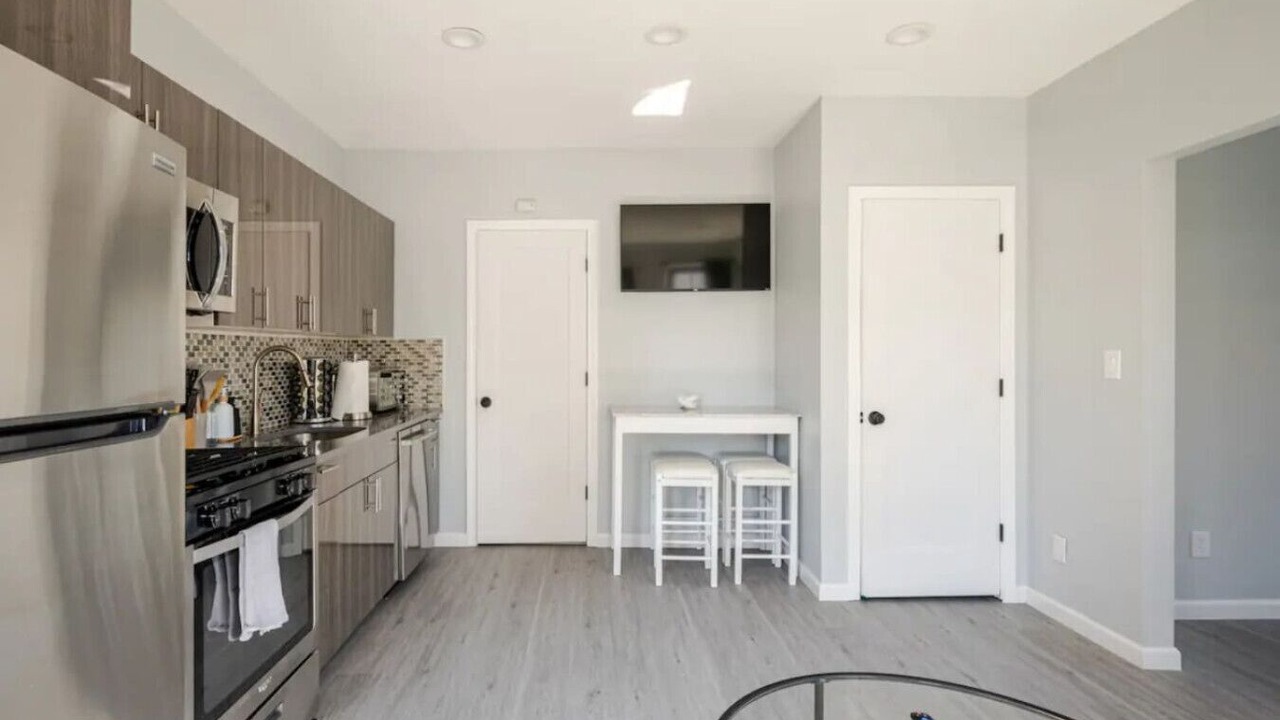 Photo of Kitchen in Black Rock Historic District