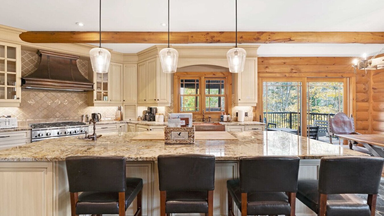 Photo of Kitchen in North Frontenac