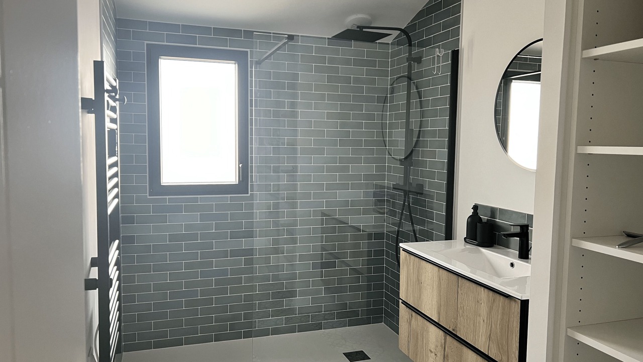 Photo of Bathroom in LʼIle-dʼOlonne