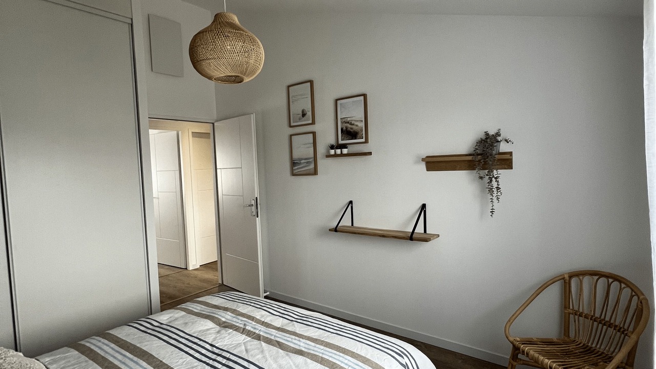 Photo of Bedroom in LʼIle-dʼOlonne