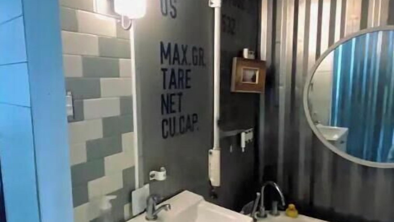 Photo of Bathroom in Wentworth