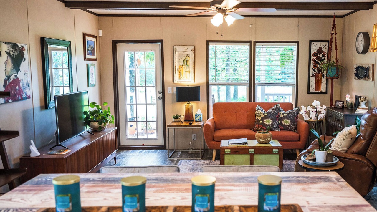 Photo of Livingroom in Huntsville