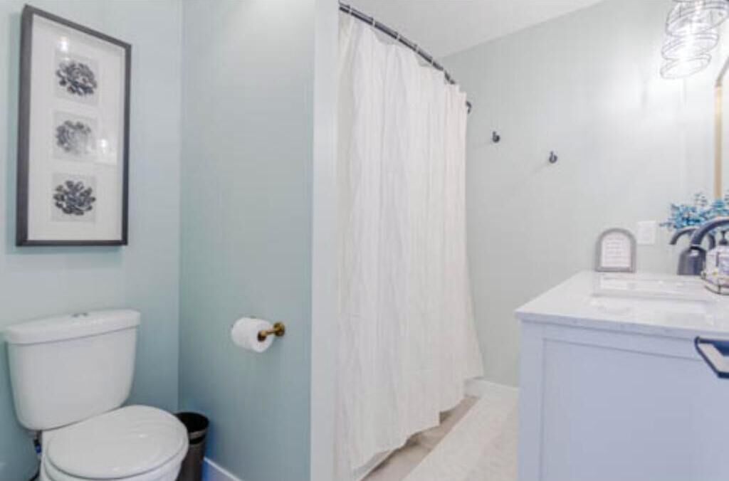 Photo of Bathroom in Barnett