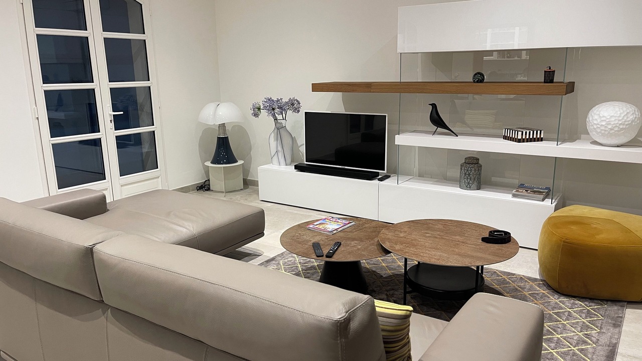 Photo of Livingroom in Cournonsec
