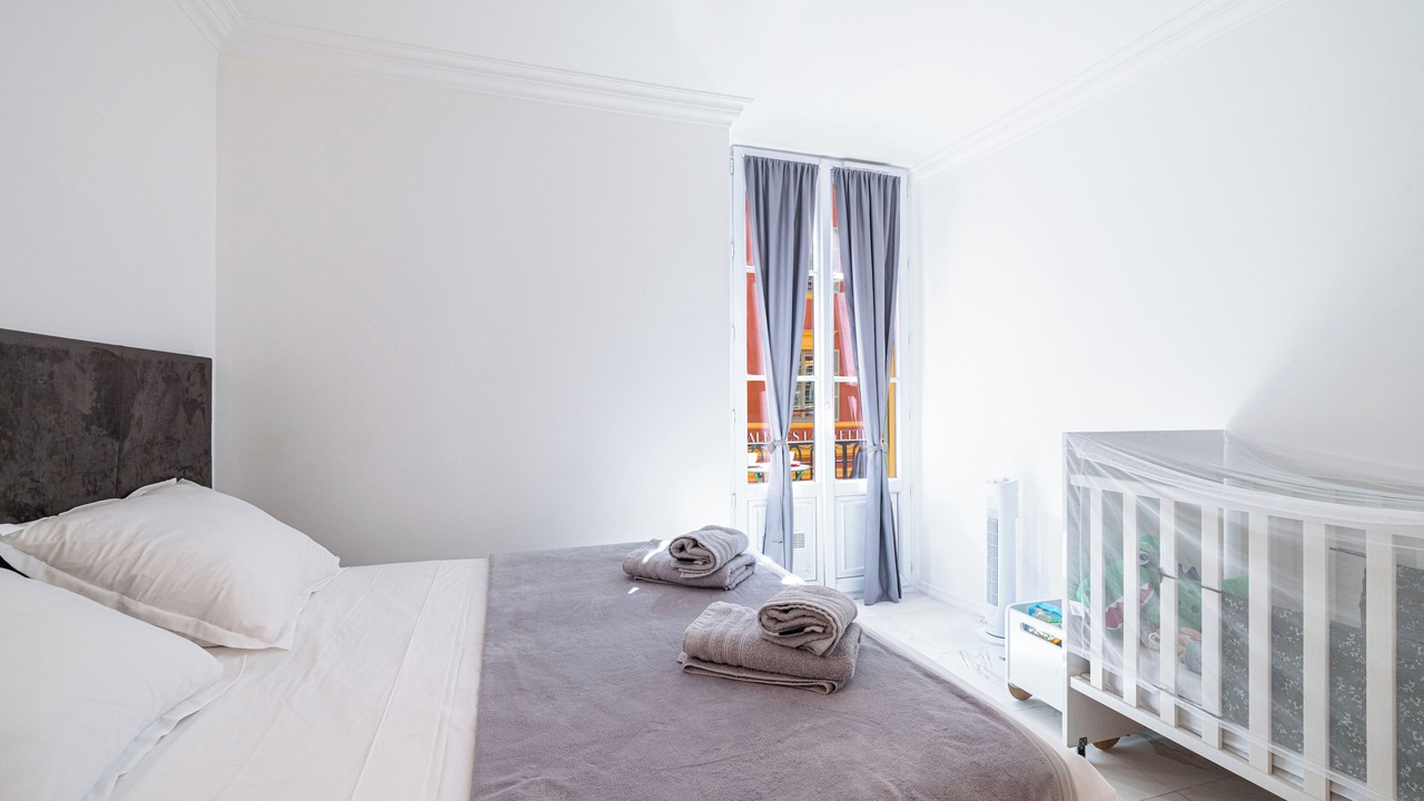 Photo of Bedroom in Jean-Medecin