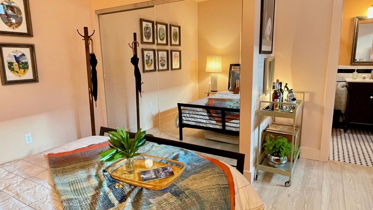 Photo of Bedroom in Downtown