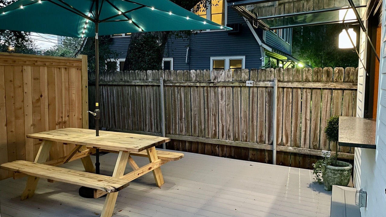 Photo of Outdoor in Downtown