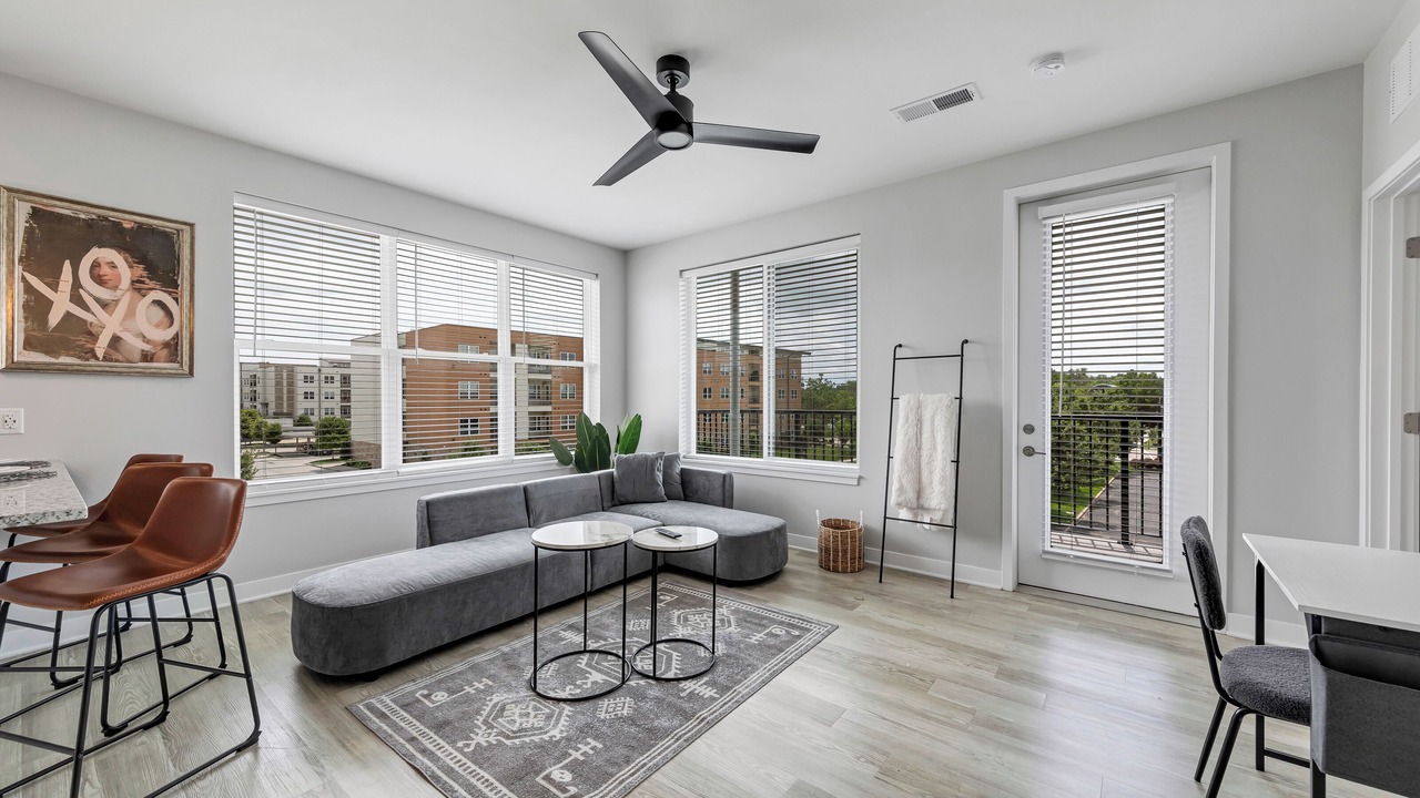 Photo of Livingroom in St. Peters
