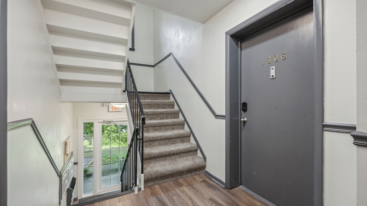 Photo of Others in Newark