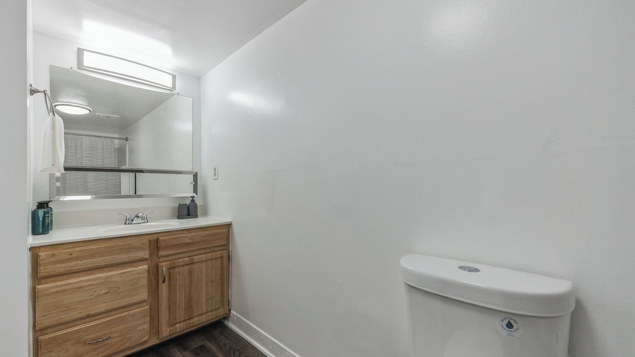 Photo of Bathroom in Newark