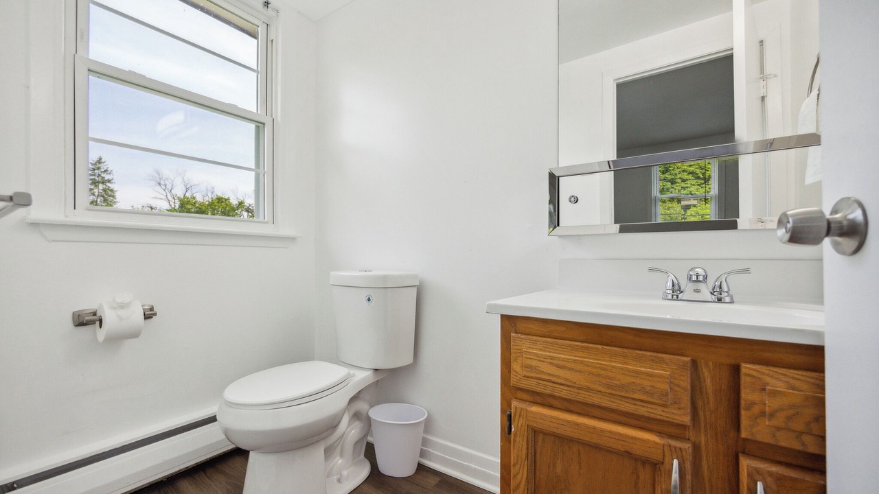 Photo of Bathroom in Newark