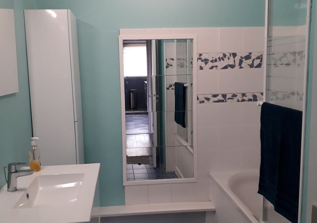 Photo of Bathroom in Chevilly-Larue