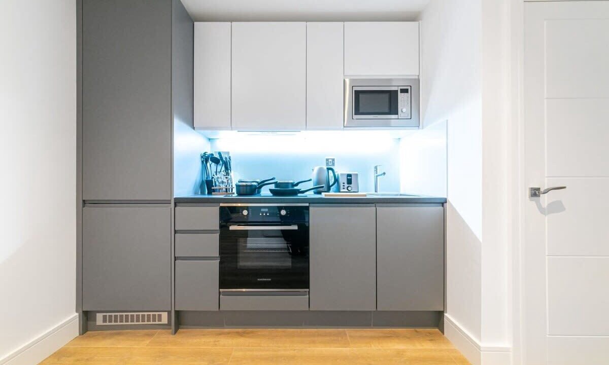 Photo of Kitchen in East Grinstead