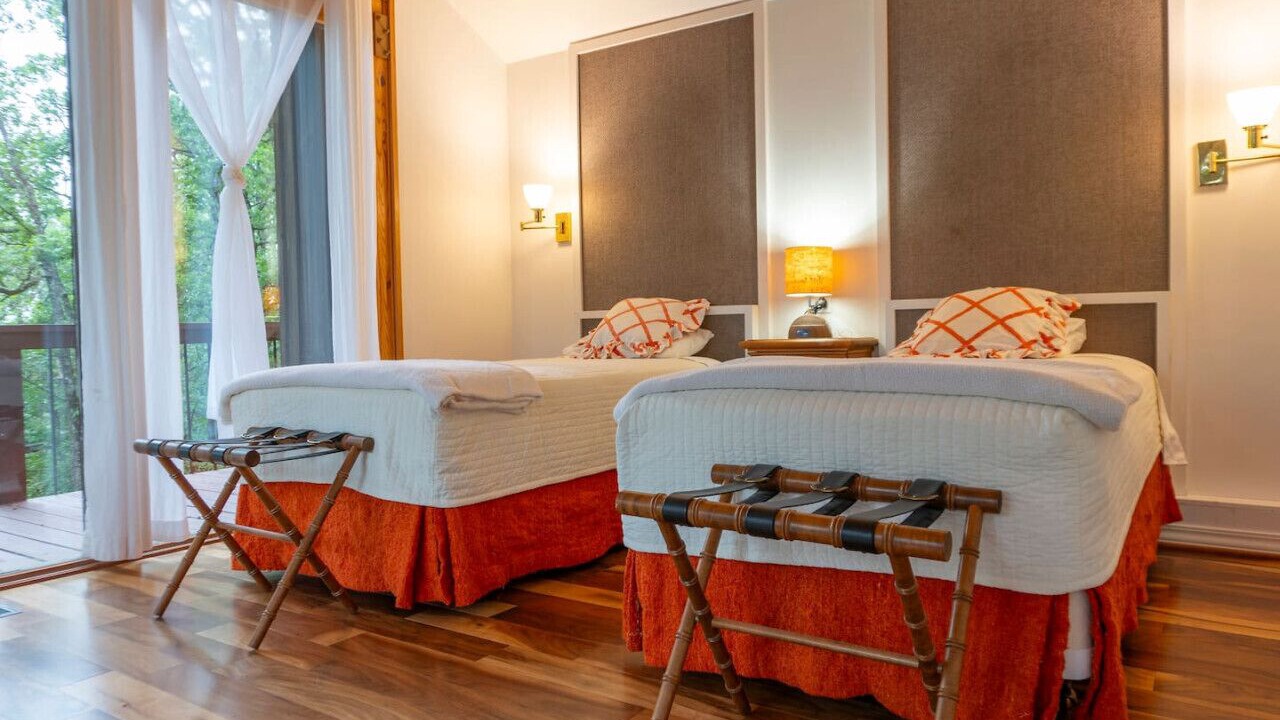Photo of Bedroom in Eureka Springs