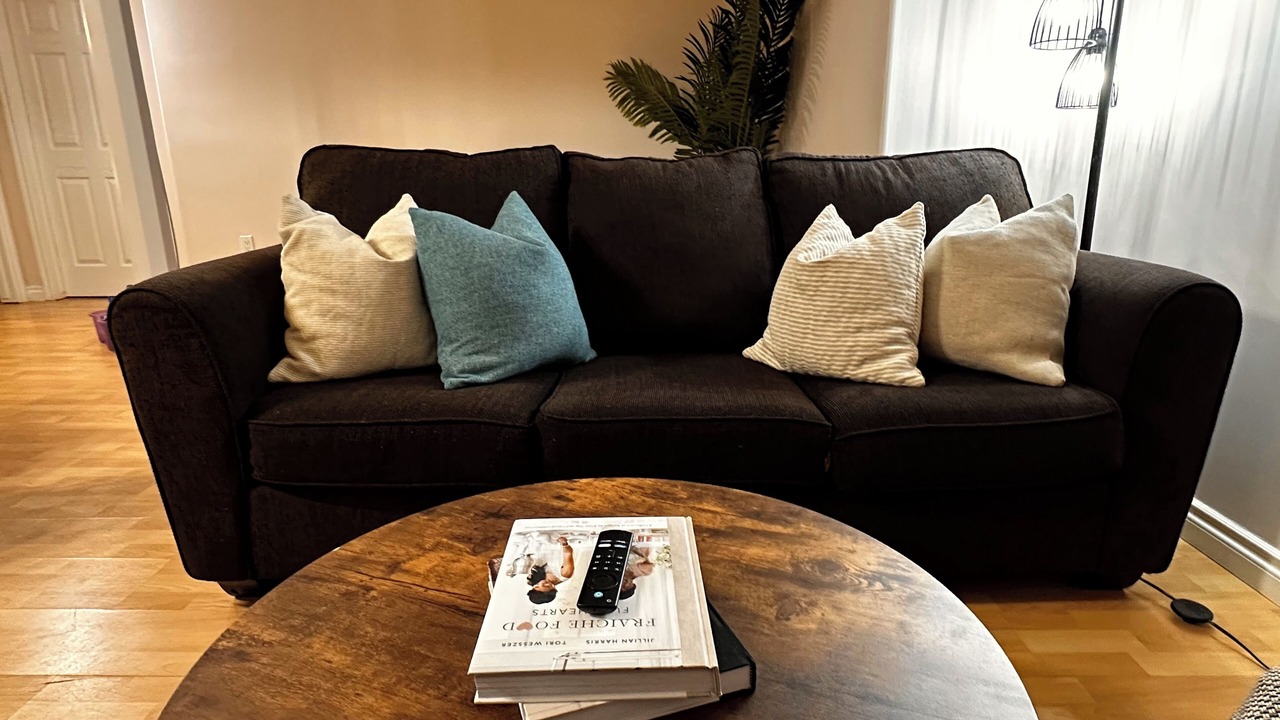 Photo of Livingroom in Southeast Calgary