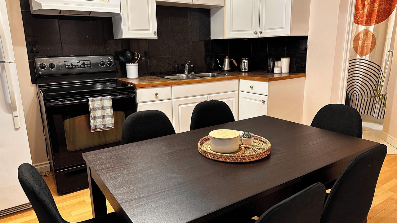 Photo of Kitchen in Southeast Calgary