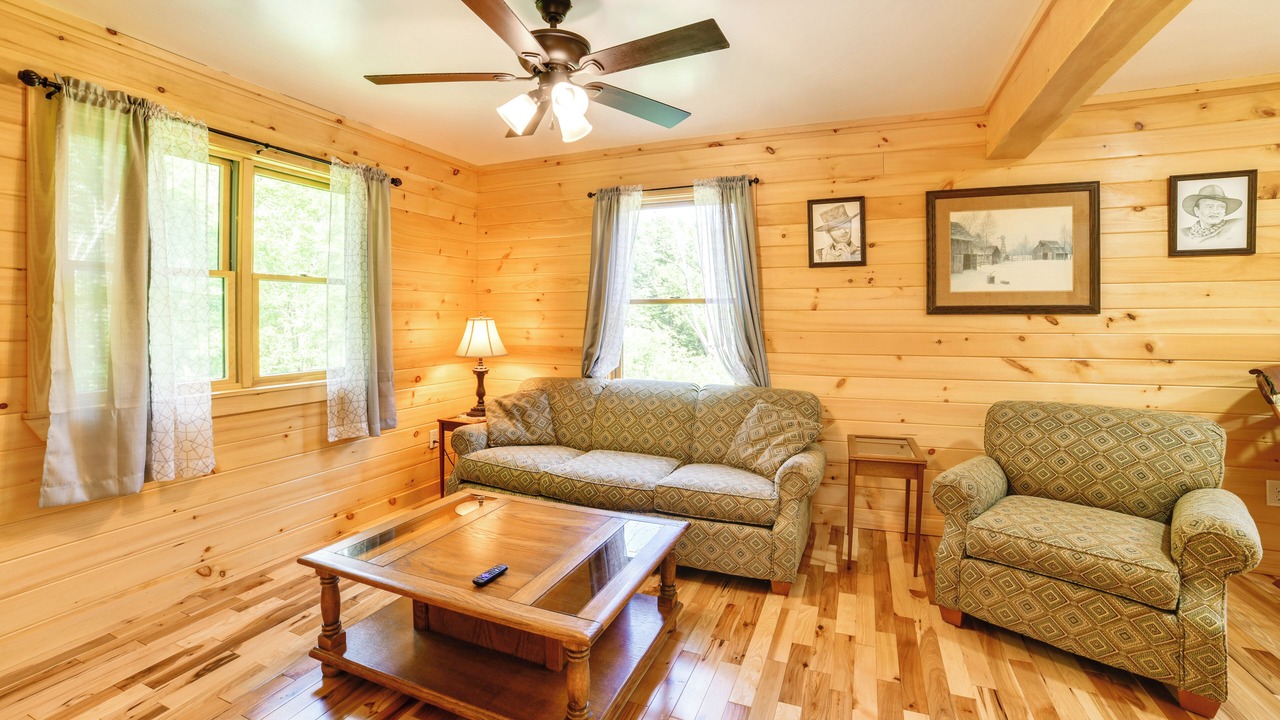 Photo of Bedroom in Mount Upton