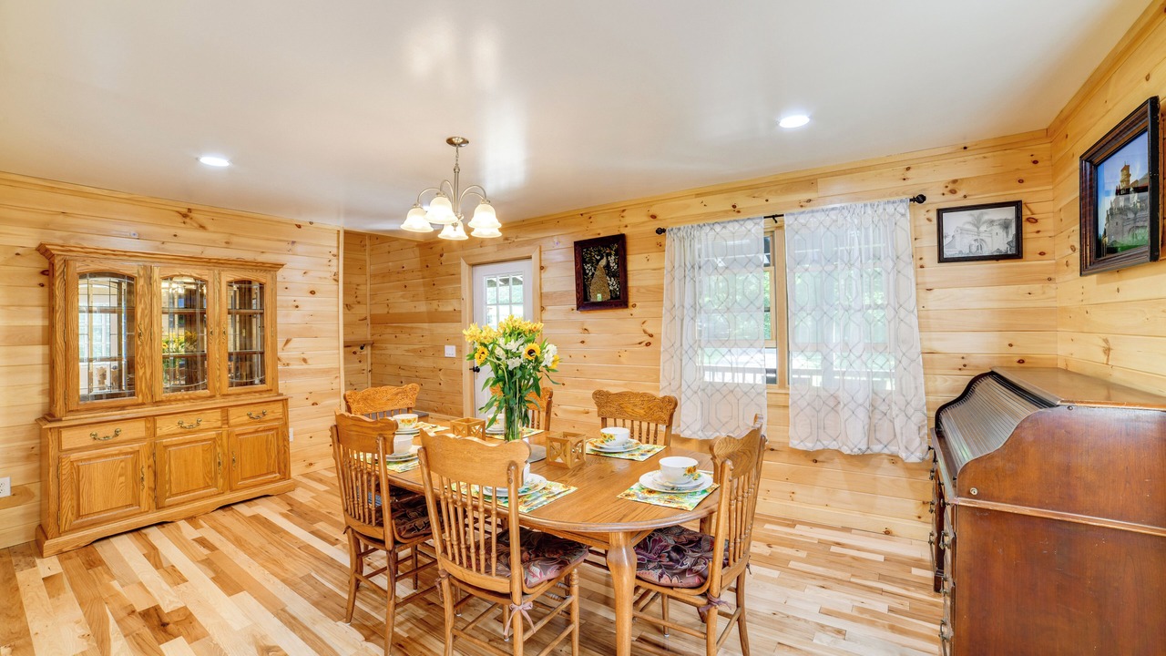 Photo of Others in Mount Upton