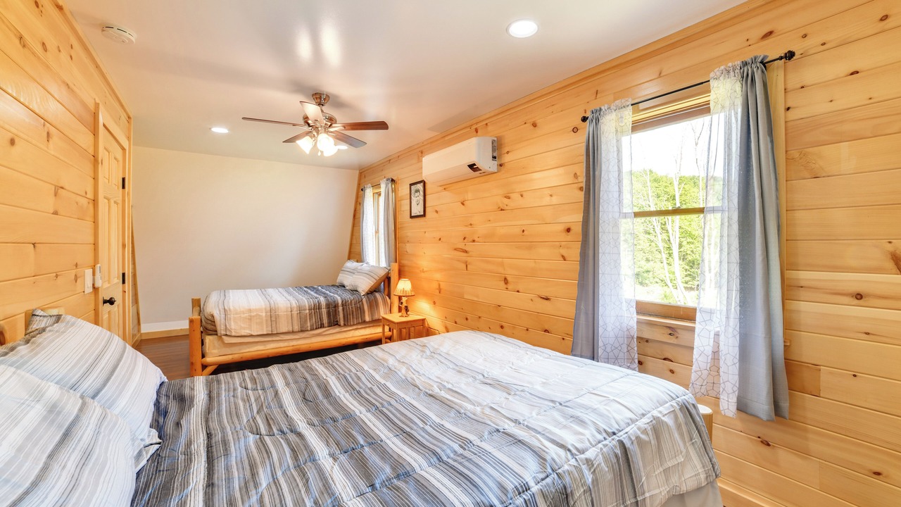 Photo of Bedroom in Mount Upton