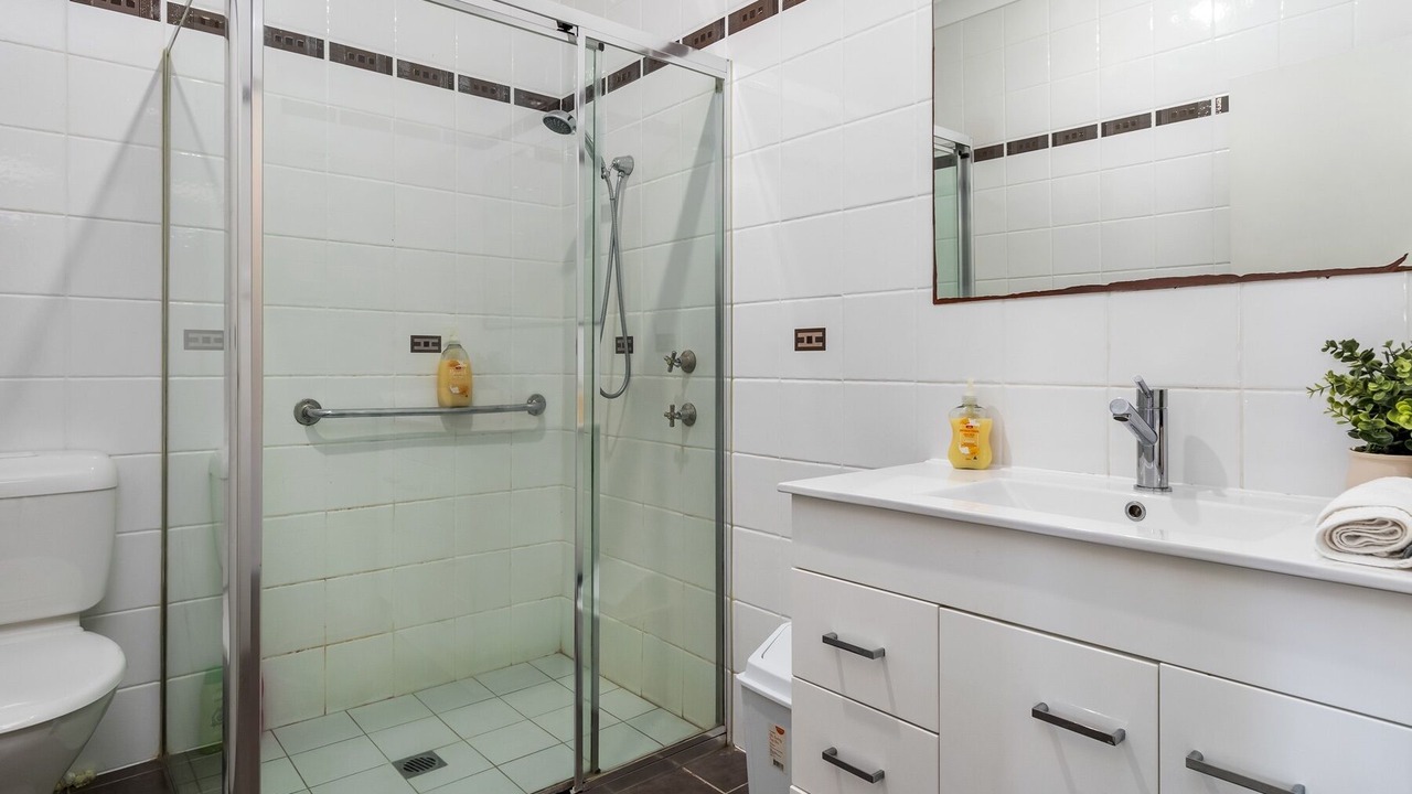 Photo of Bathroom in Waratah