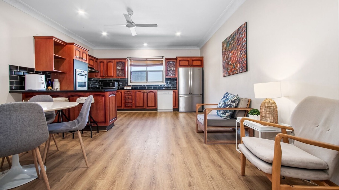 Photo of Others in Waratah