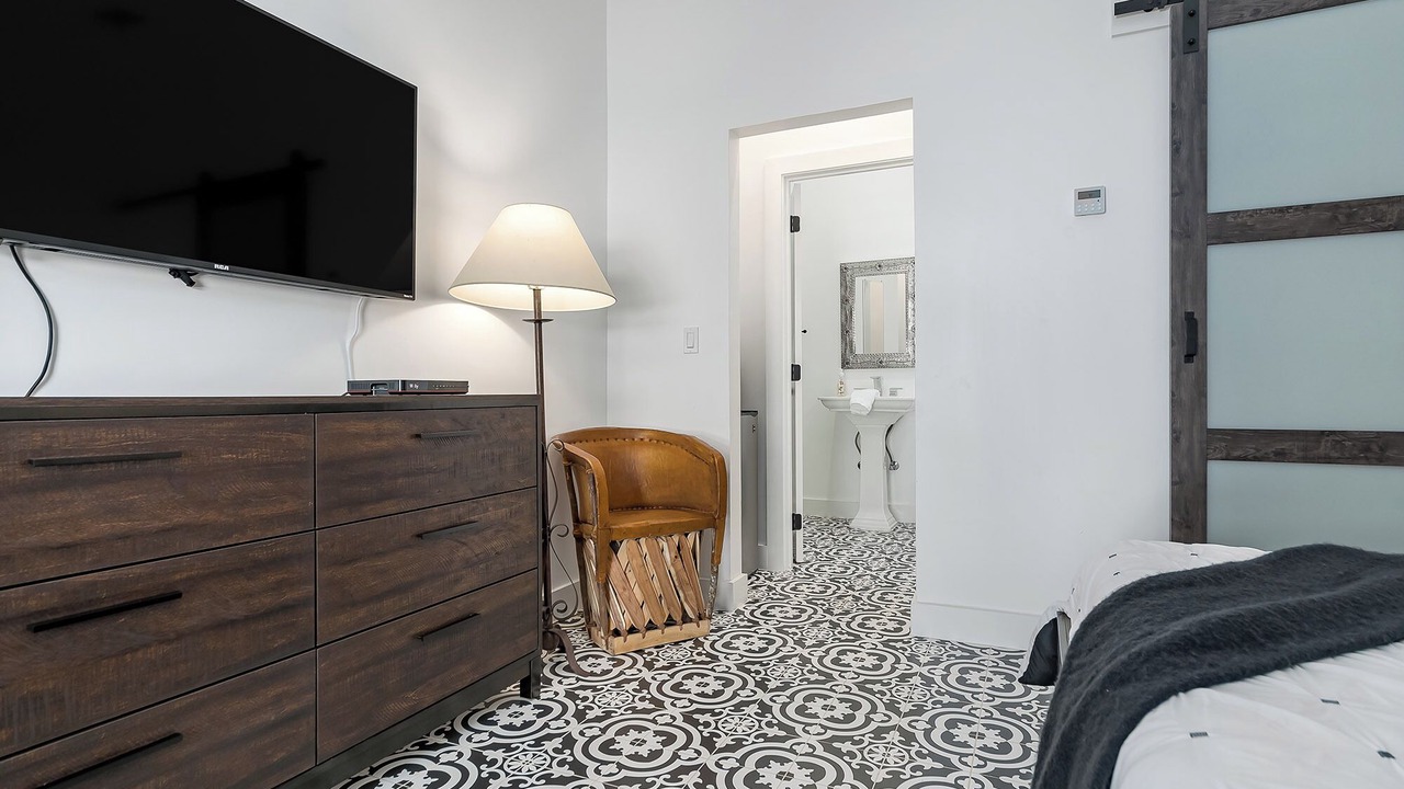 Photo of Bedroom in Mason