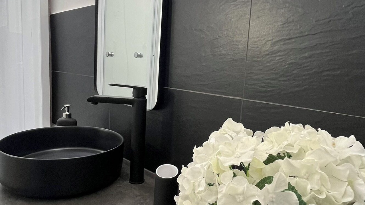 Photo of Bathroom in Friville-Escarbotin
