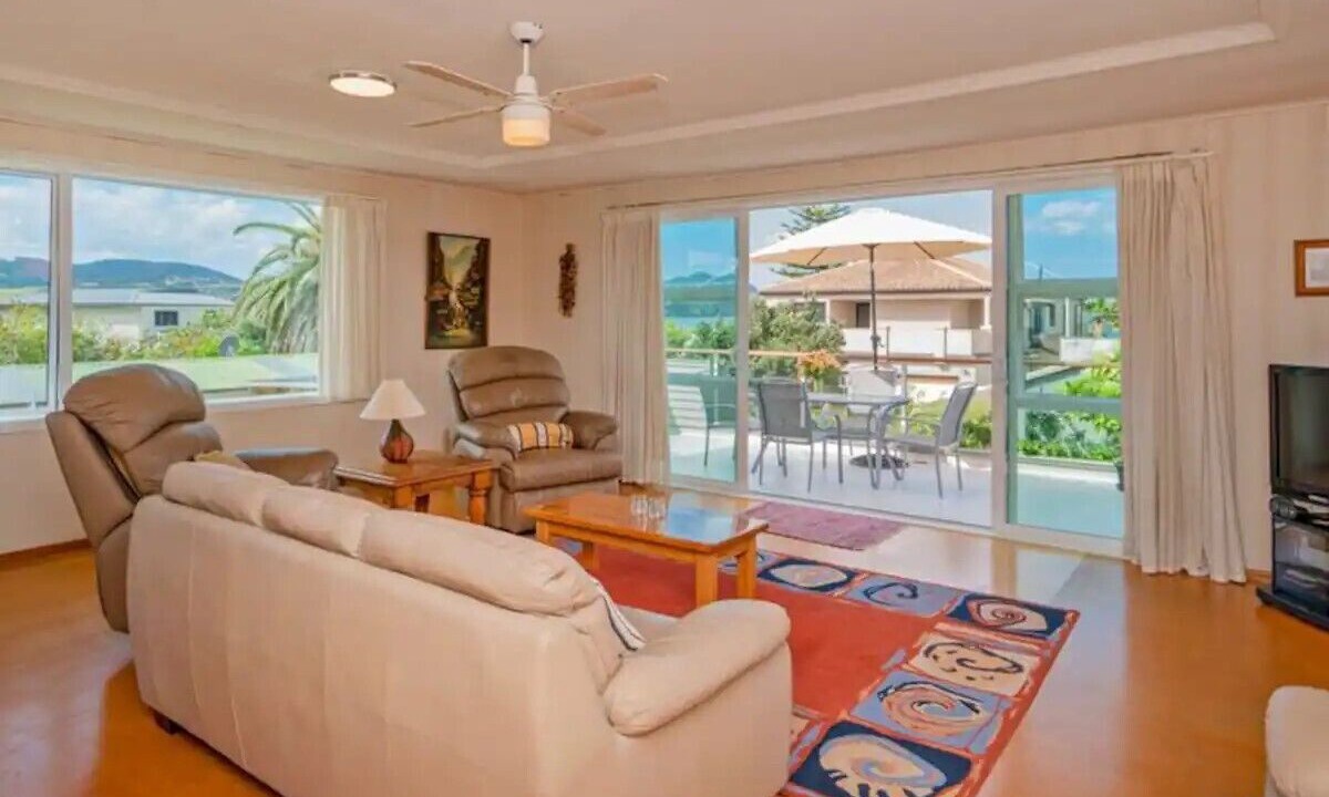Photo of Livingroom in Whitianga