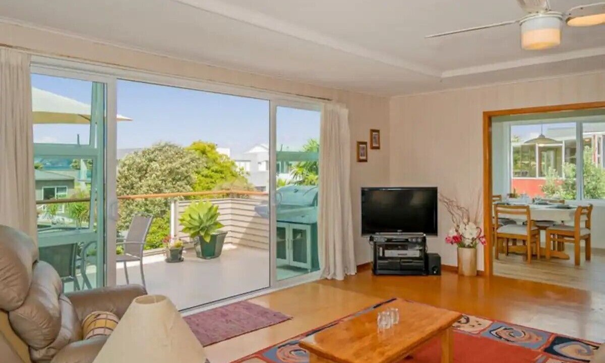 Photo of Livingroom in Whitianga