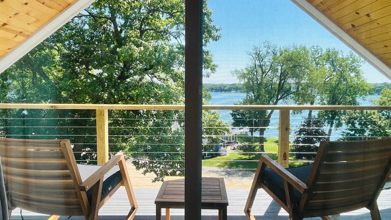 Photo of Patio Balcony in Delavan Lake