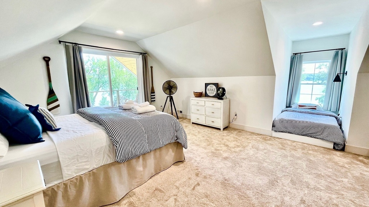 Photo of Bedroom in Delavan Lake
