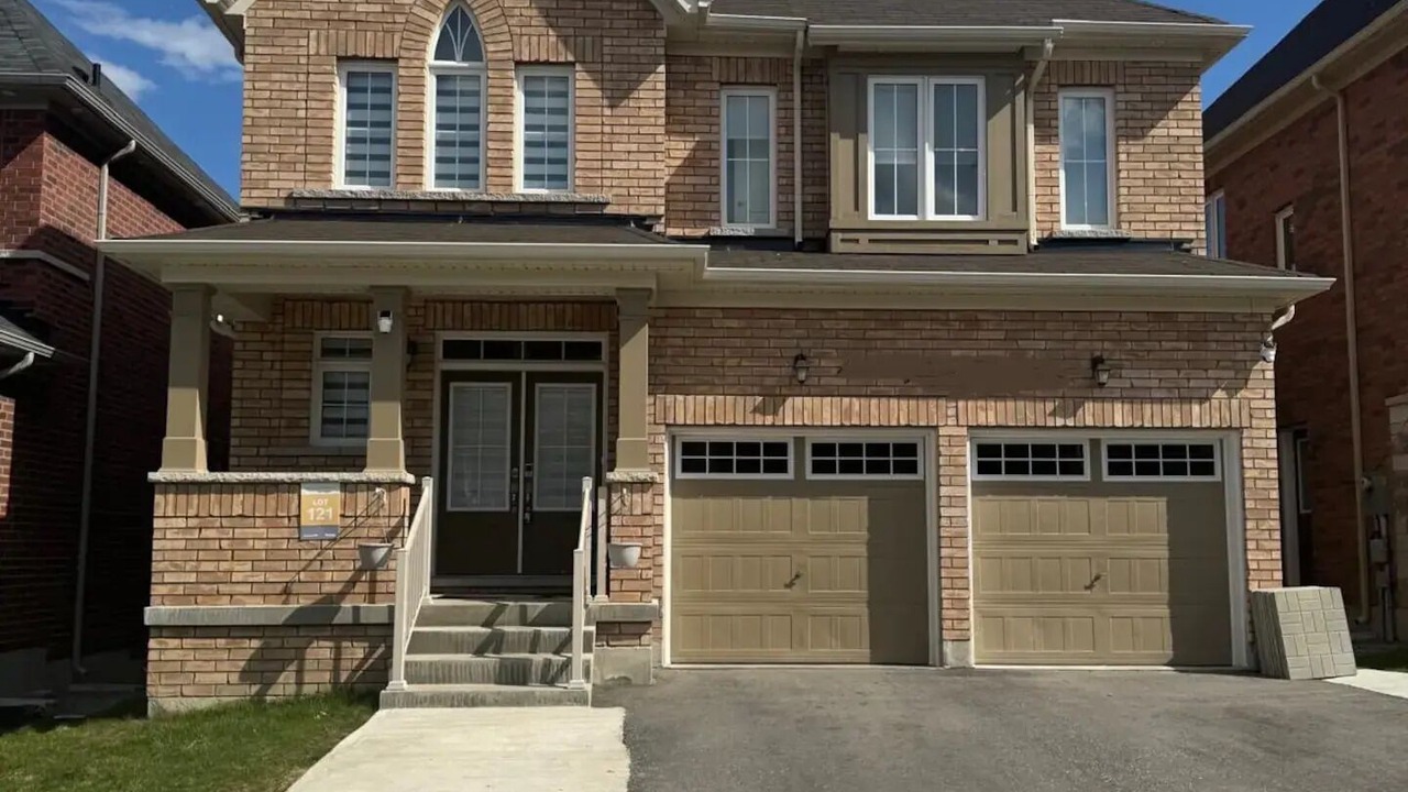 Photo of Outdoor in Bowmanville
