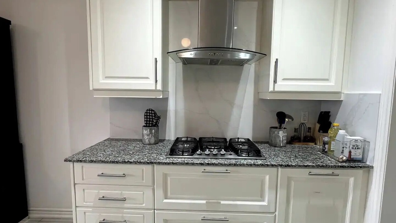 Photo of Kitchen in Bowmanville