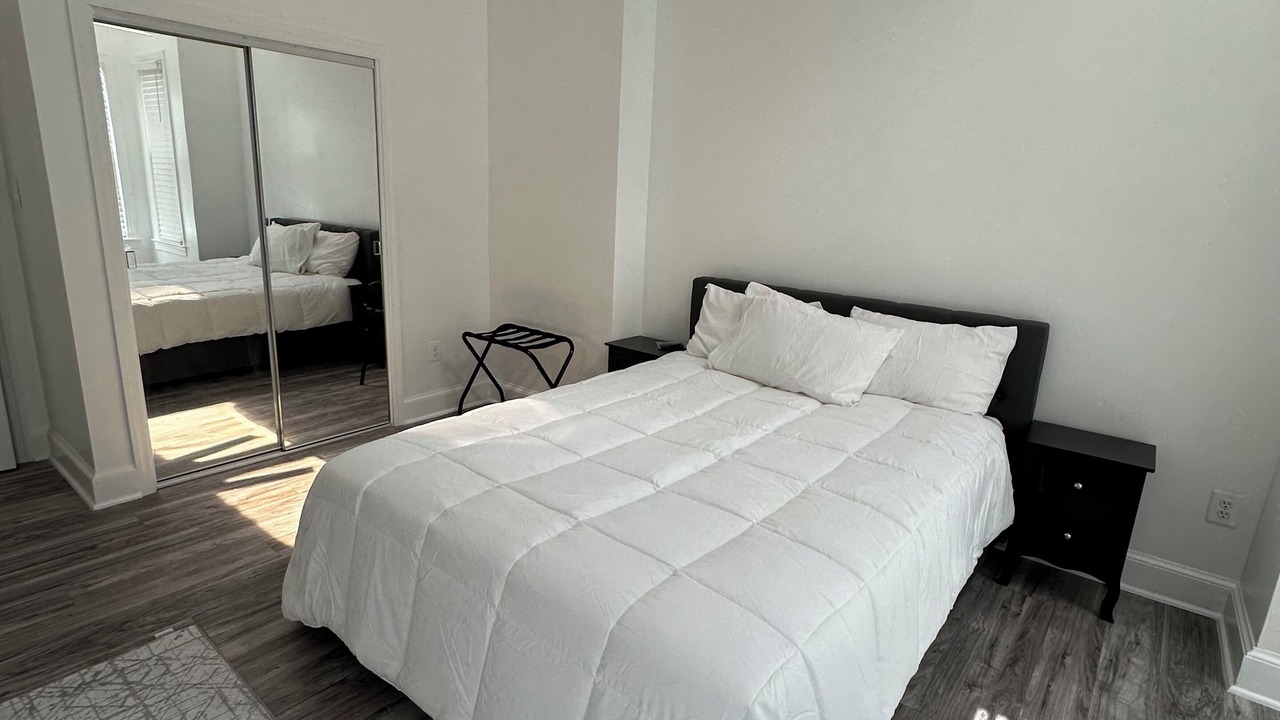 Photo of Bedroom in Chinatown