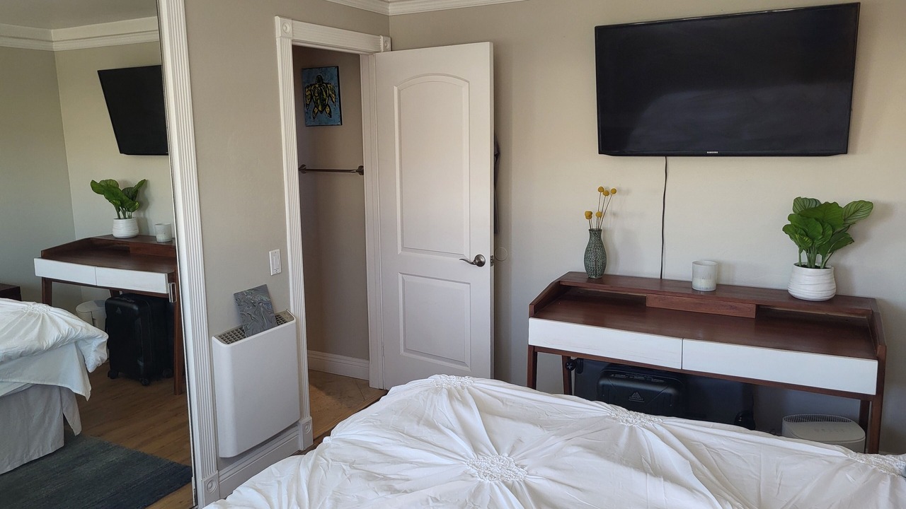 Photo of Bedroom in Ocean Beach
