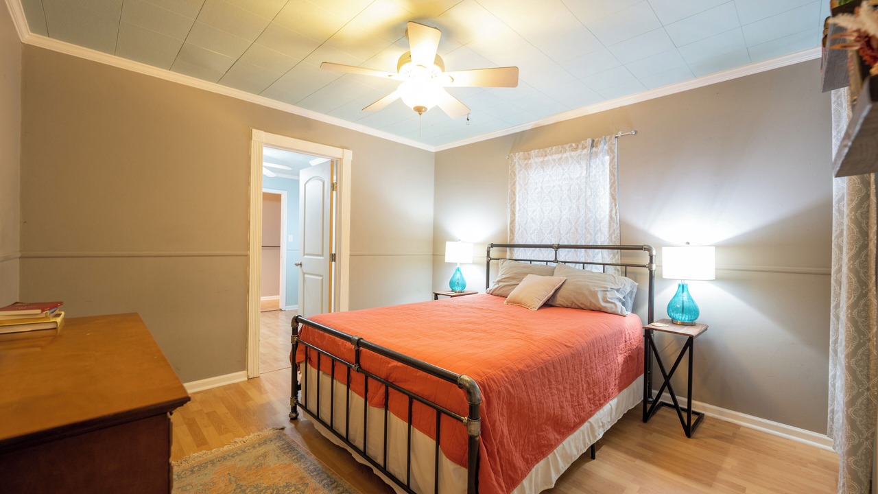 Photo of Bedroom in Ferndale