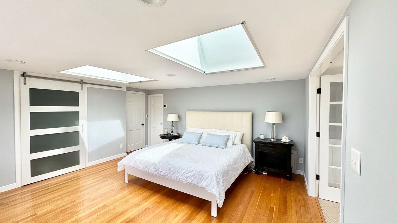 Photo of Bedroom in Cohasset