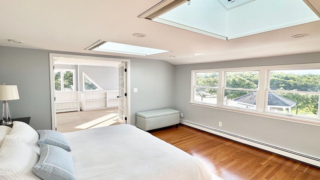 Photo of Bedroom in Cohasset