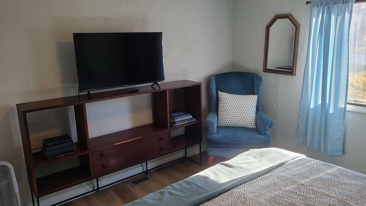 Photo of Bedroom in Blue Springs