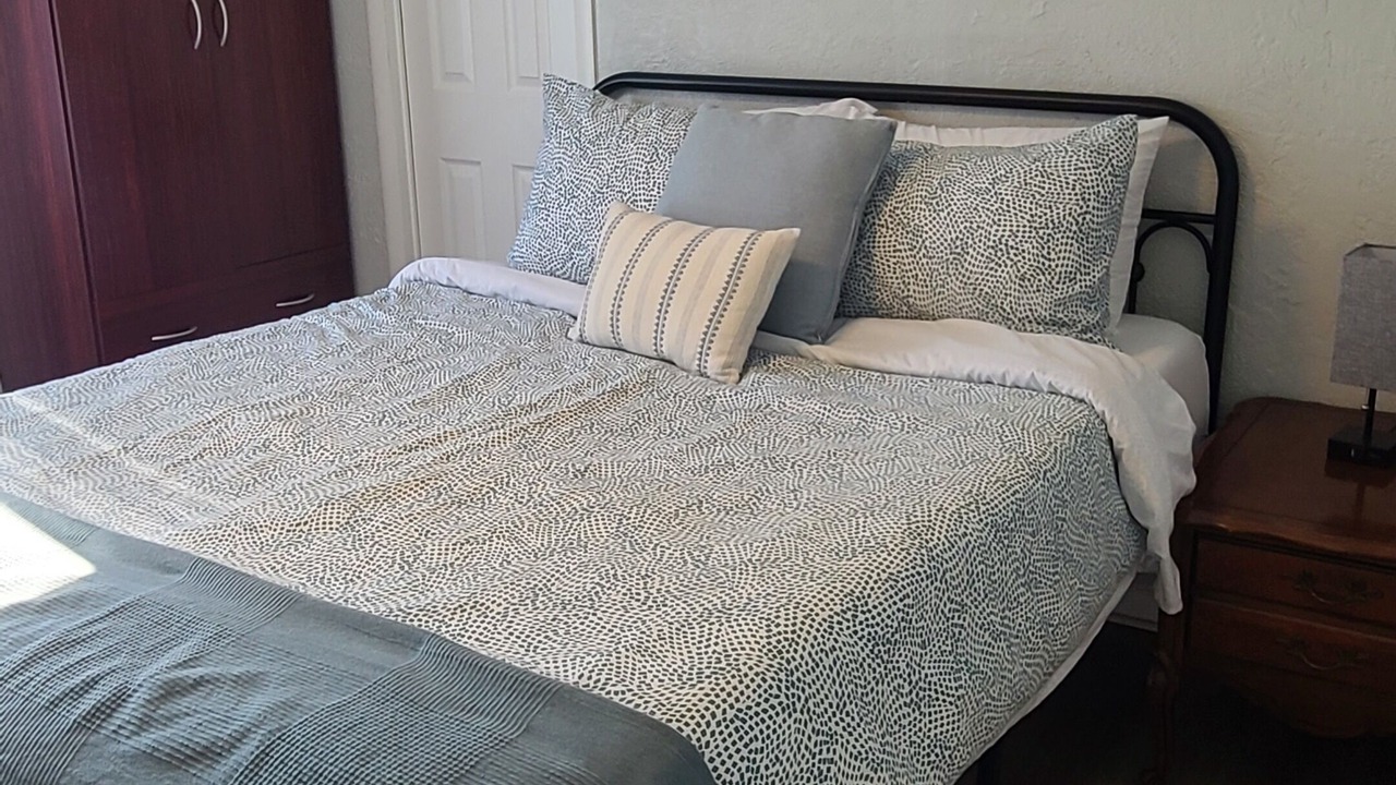 Photo of Bedroom in Blue Springs