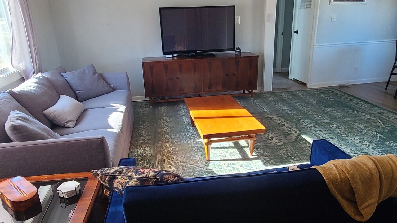 Photo of Livingroom in Blue Springs