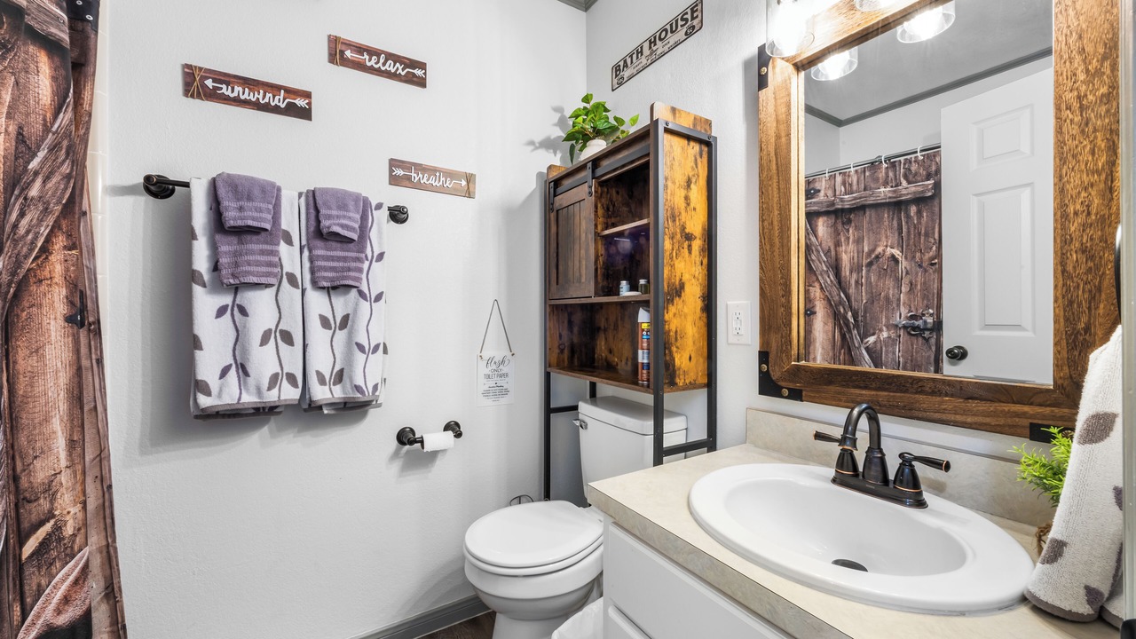 Photo of Bathroom in Bandera