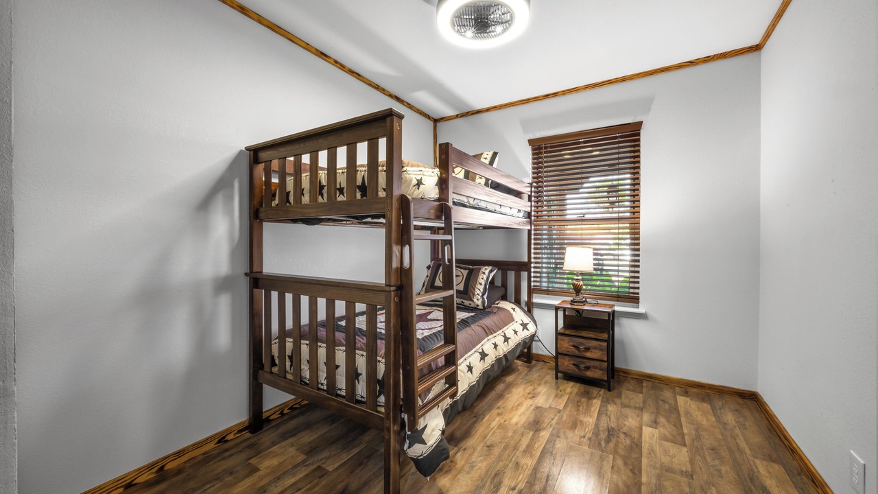 Photo of Bedroom in Bandera