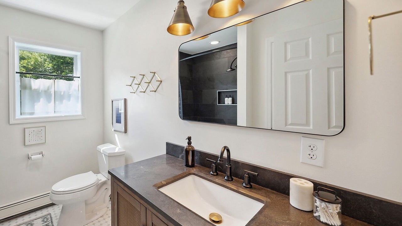 Photo of Bathroom in Livingston Manor